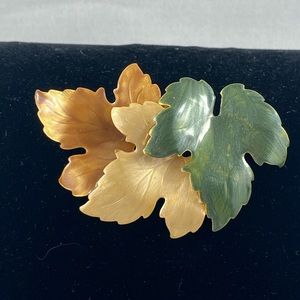 Vintage triple leaf enameled brooch tan green copper colored
